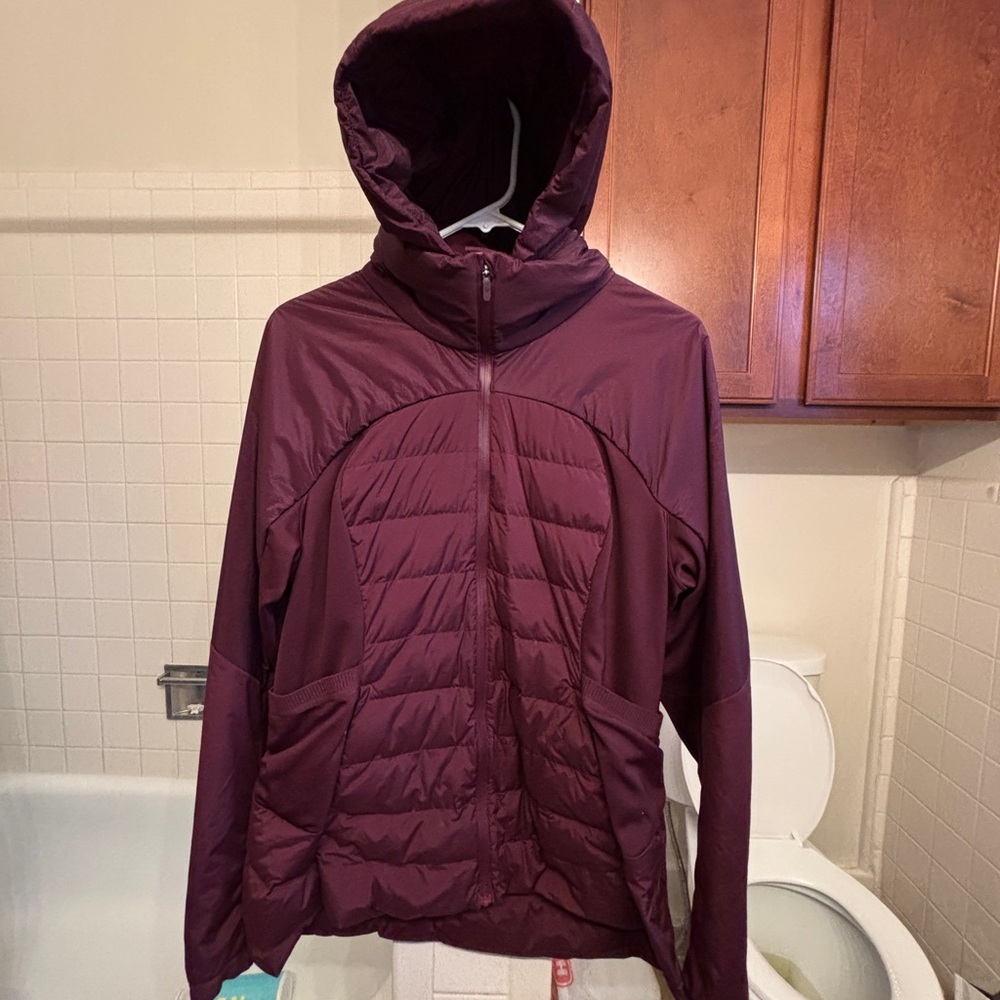 Lululemon Down For It All Jacket (Cassis) - Size 14 - Picture 4 of 13